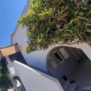 Ankora Apartmán Vir