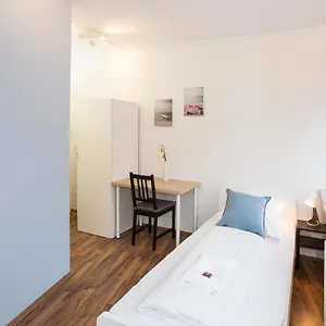 Hostel Zentral Gelegene Mit Gemeinschaftsbad Und Kueche, Nürnberg