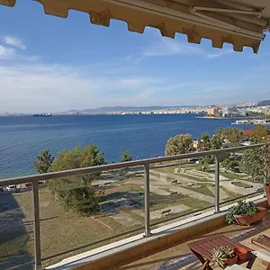  Διαμέρισμα Seafront Family & Free Parking, The Cruiseflat Ελλάδα